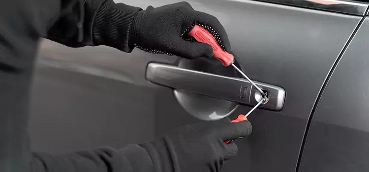 Locked Out of Car Help Lake Shore
